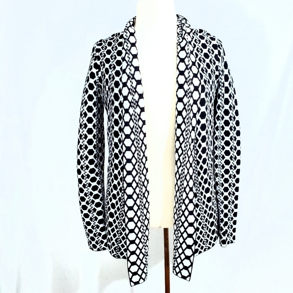 Chico's Black & White Geometric Cardigan Chunky Sweater